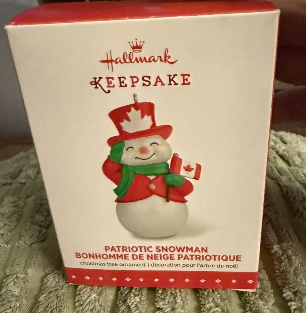Hallmark Keepsake Patriotic Snowman Canada Christmas Ornament In Box LO27